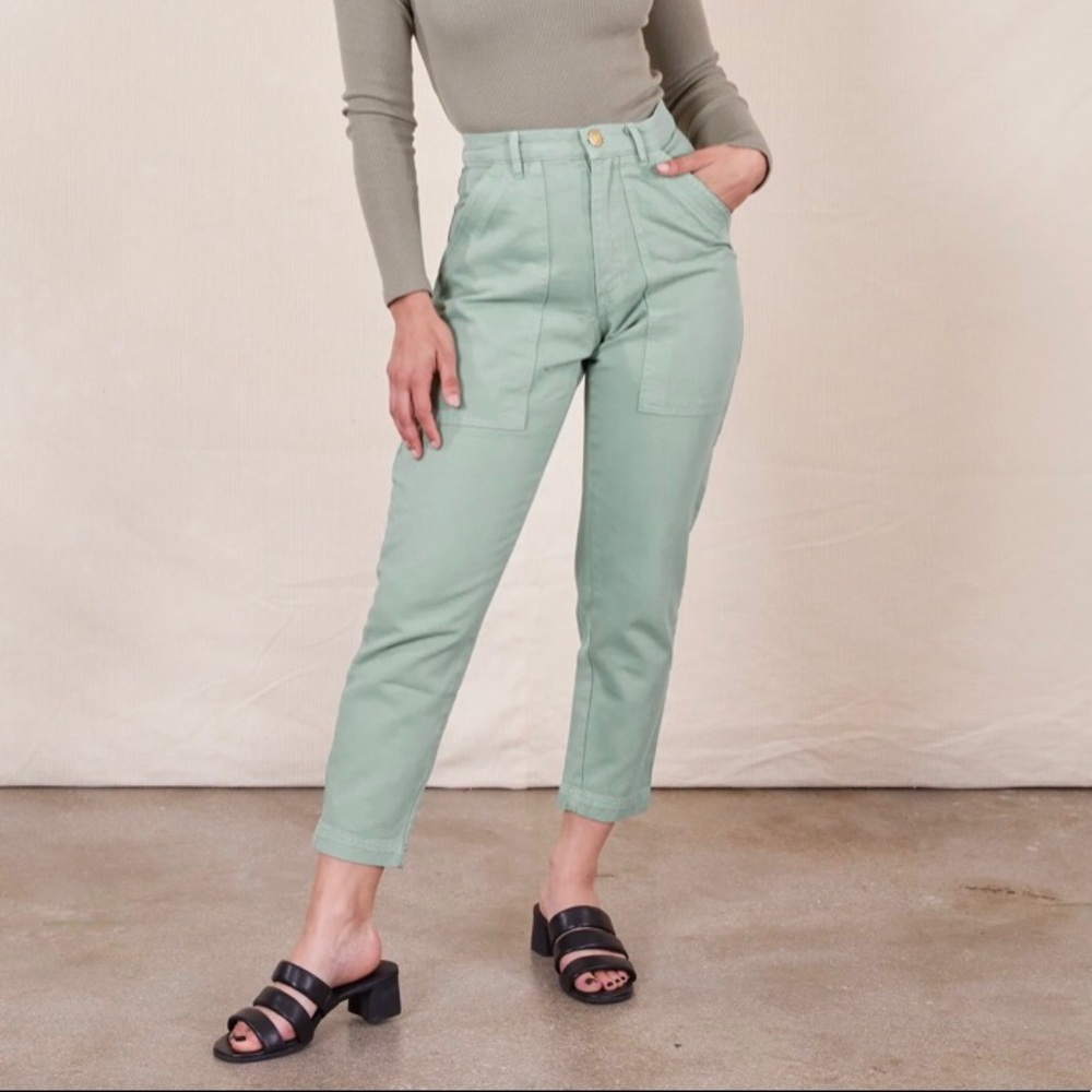 Big Bud Press Pencil Pant in Dark Sage Green